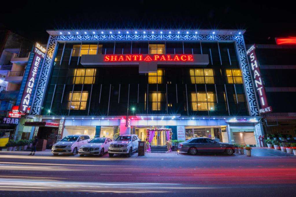 Mahipalpur Hotel